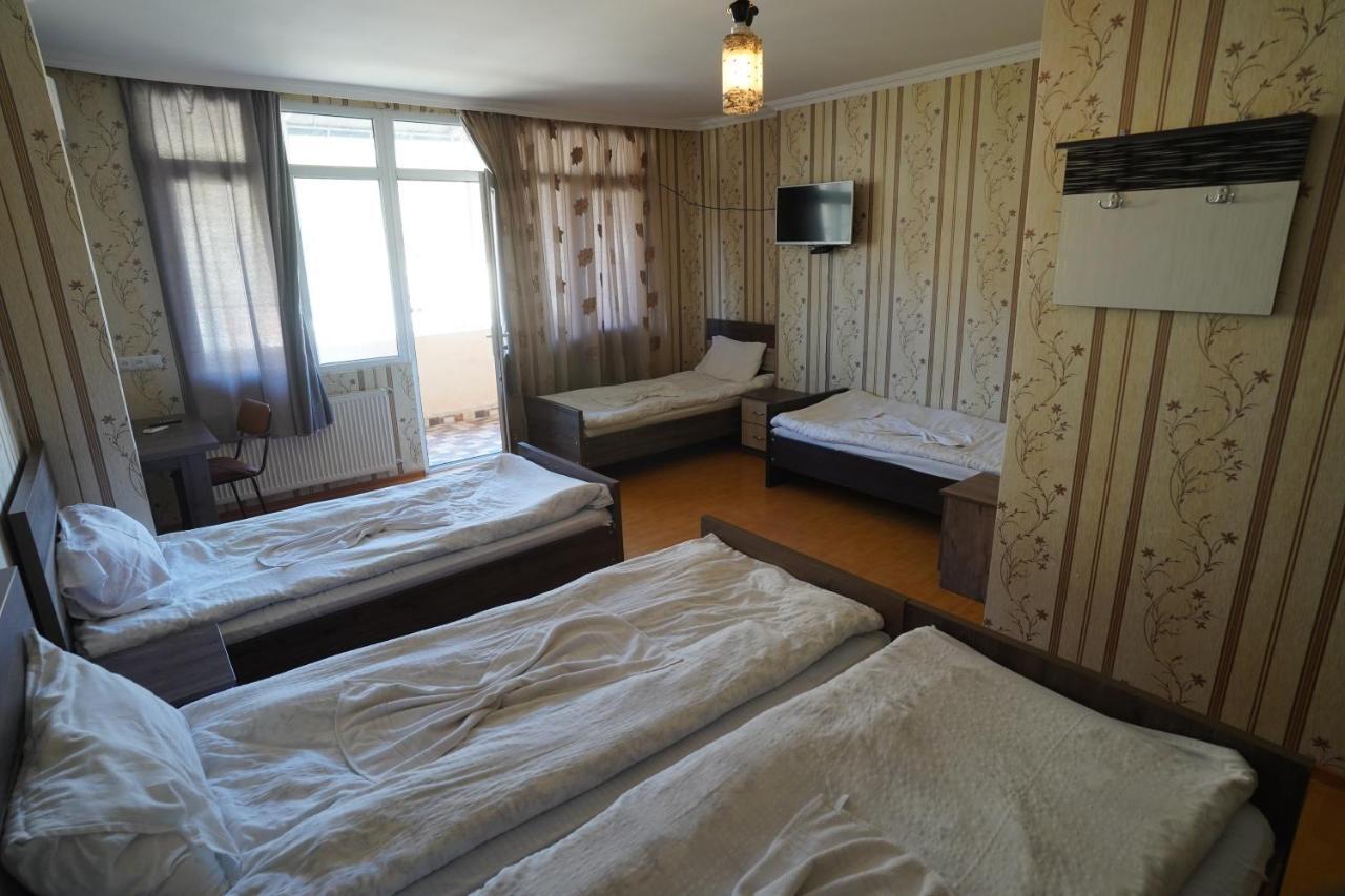 Imperator 1 Hotel Kutaisi Zewnętrze zdjęcie