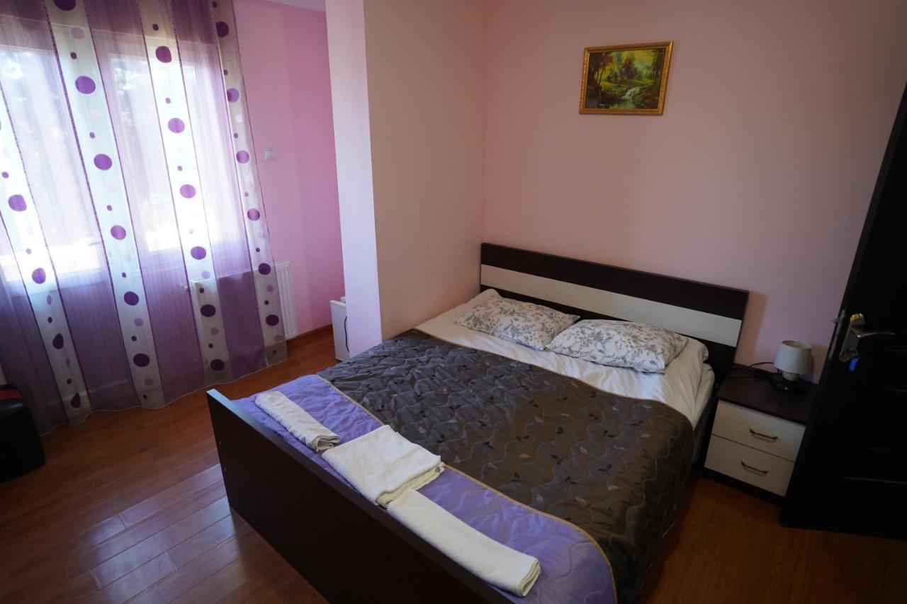 Imperator 1 Hotel Kutaisi Zewnętrze zdjęcie
