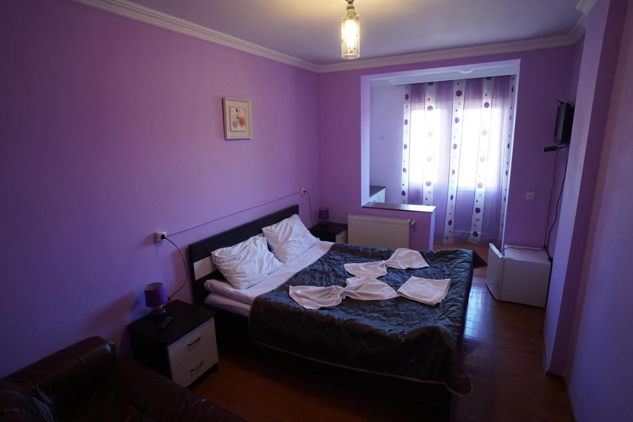 Imperator 1 Hotel Kutaisi Zewnętrze zdjęcie